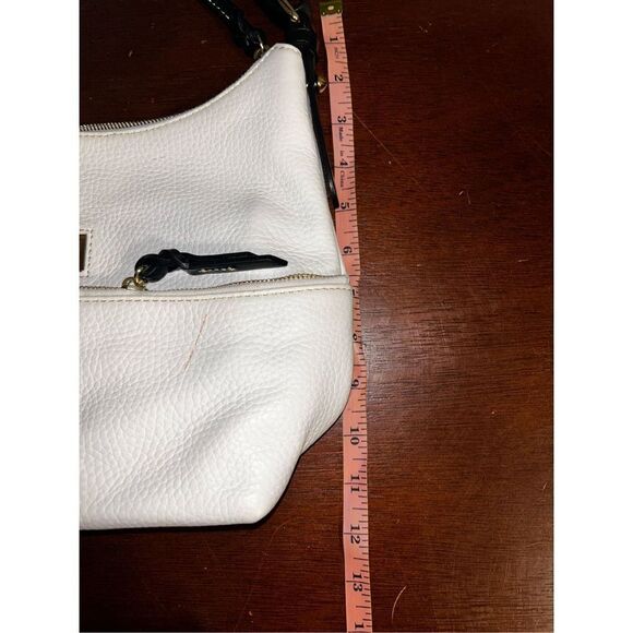 NWOT Dooney and bourke pebble leather dillen pocket sac bag with dust bag - Picture 8 of 13